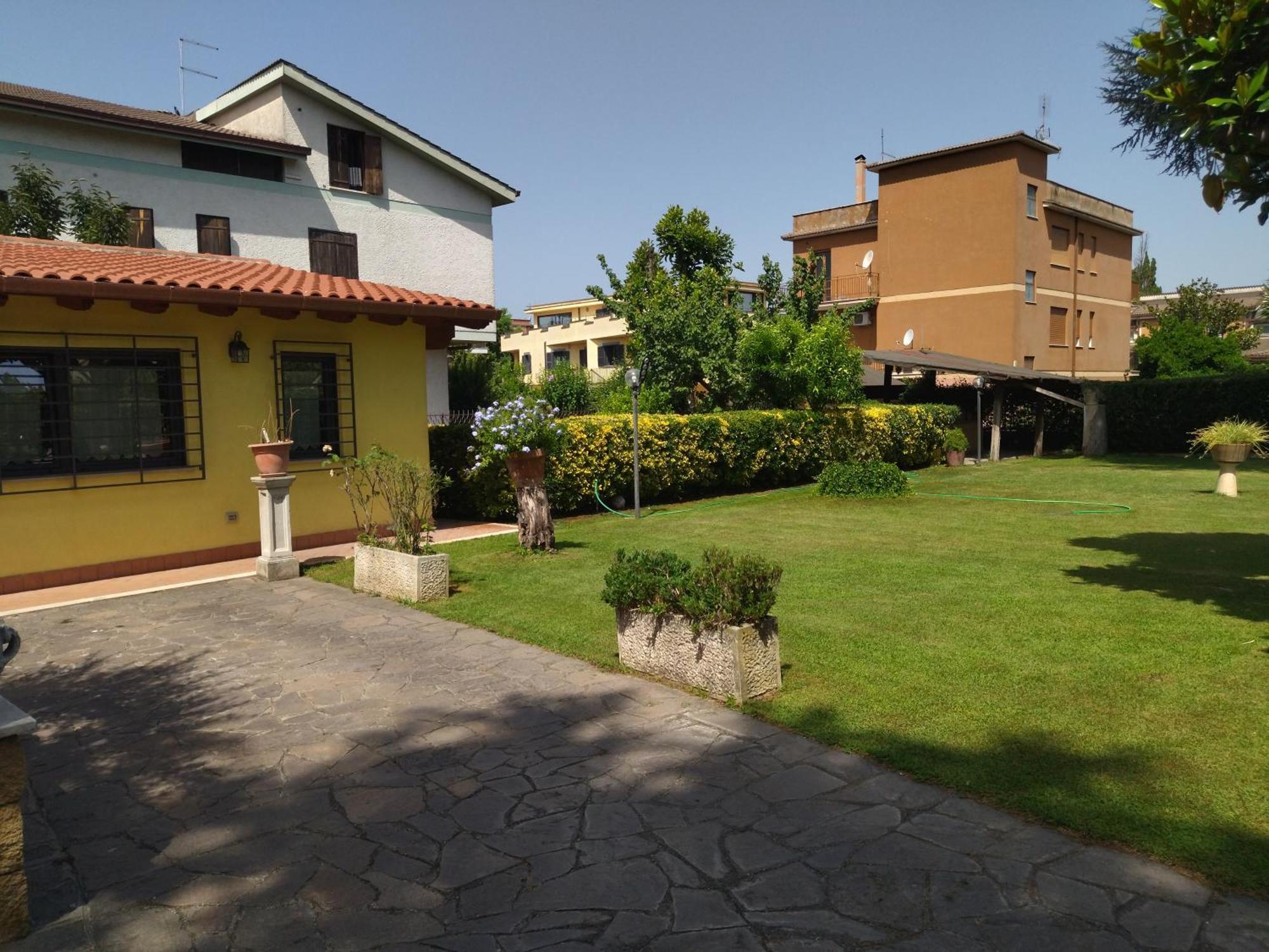 Lochaletcivico46 Rome Exterior photo